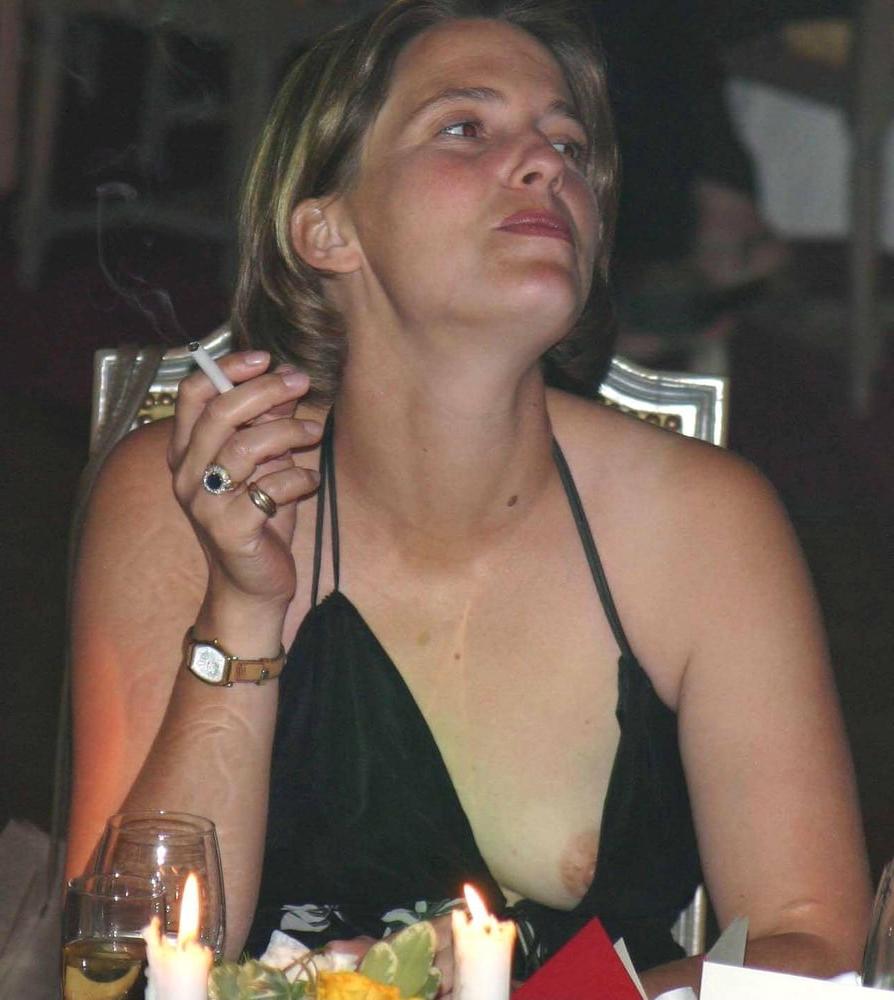 25P Cleavage Downblouse  &amp; Nipple Peeks Collection Vol. 38