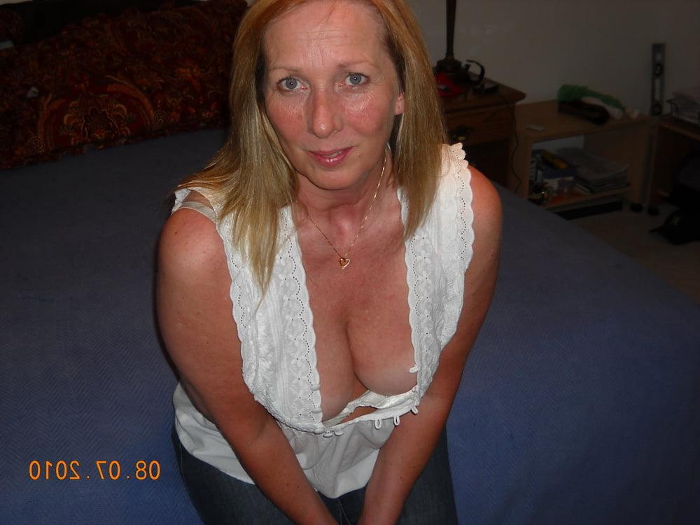 25P Cleavage Downblouse  &amp; Nipple Peeks Collection Vol. 38