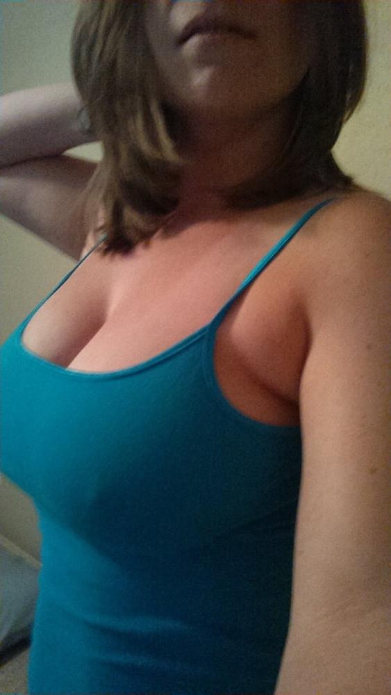 25P Cleavage Downblouse  &amp; Nipple Peeks Collection Vol. 31