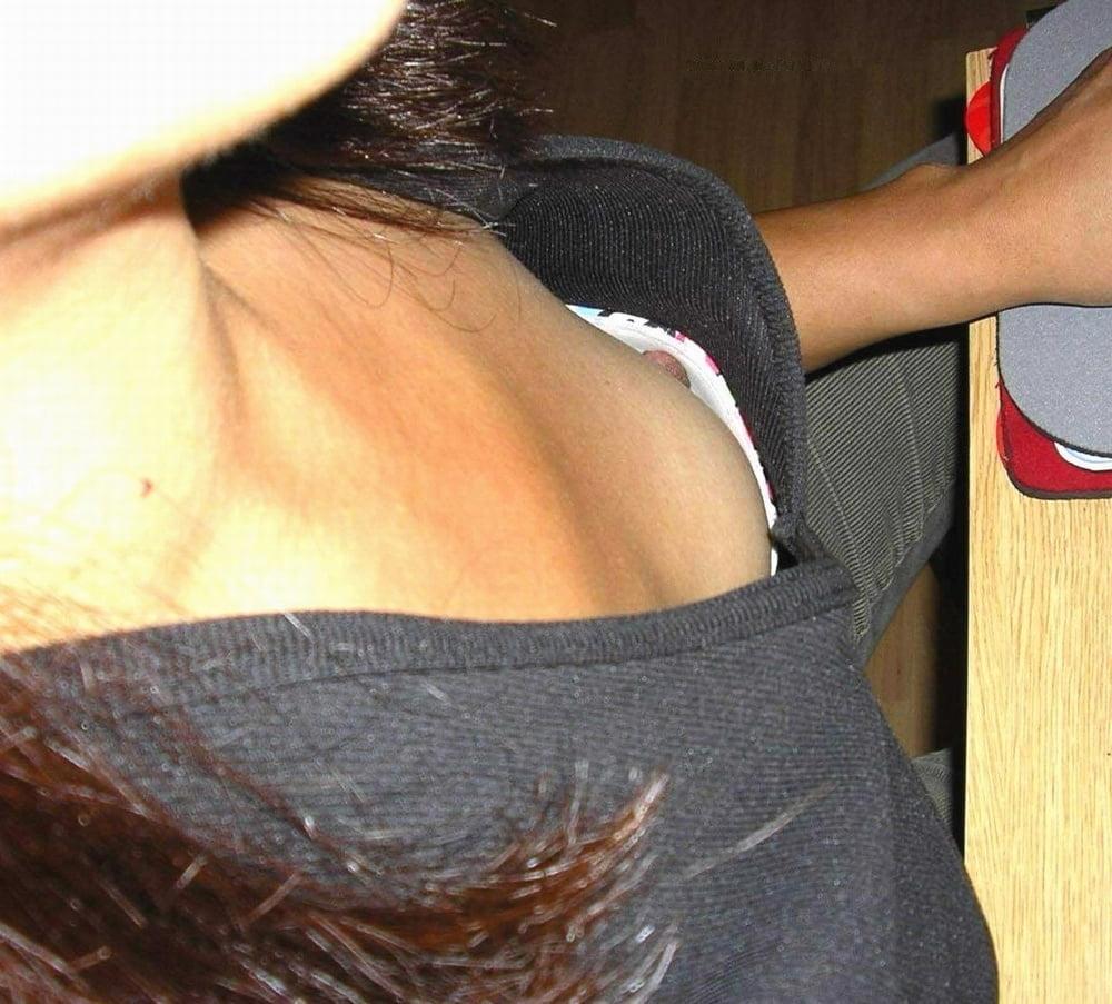 25P Cleavage Downblouse  &amp; Nipple Peeks Collection Vol. 42