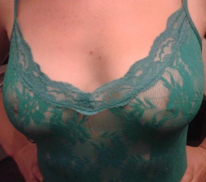 25P Cleavage Downblouse  &amp; Nipple Peeks Collection Vol. 34