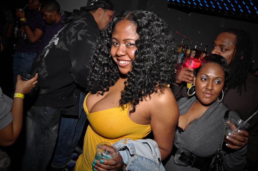 25P Cleavage Downblouse  &amp; Nipple Peeks Collection Vol. 20