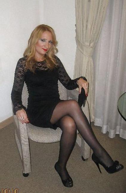 11P Turkish women