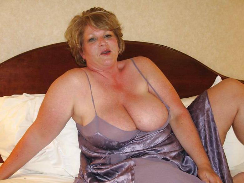 14P BBW older milf