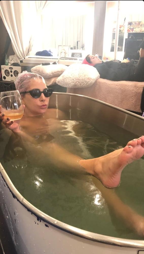 17P Lady Gaga nackt 3