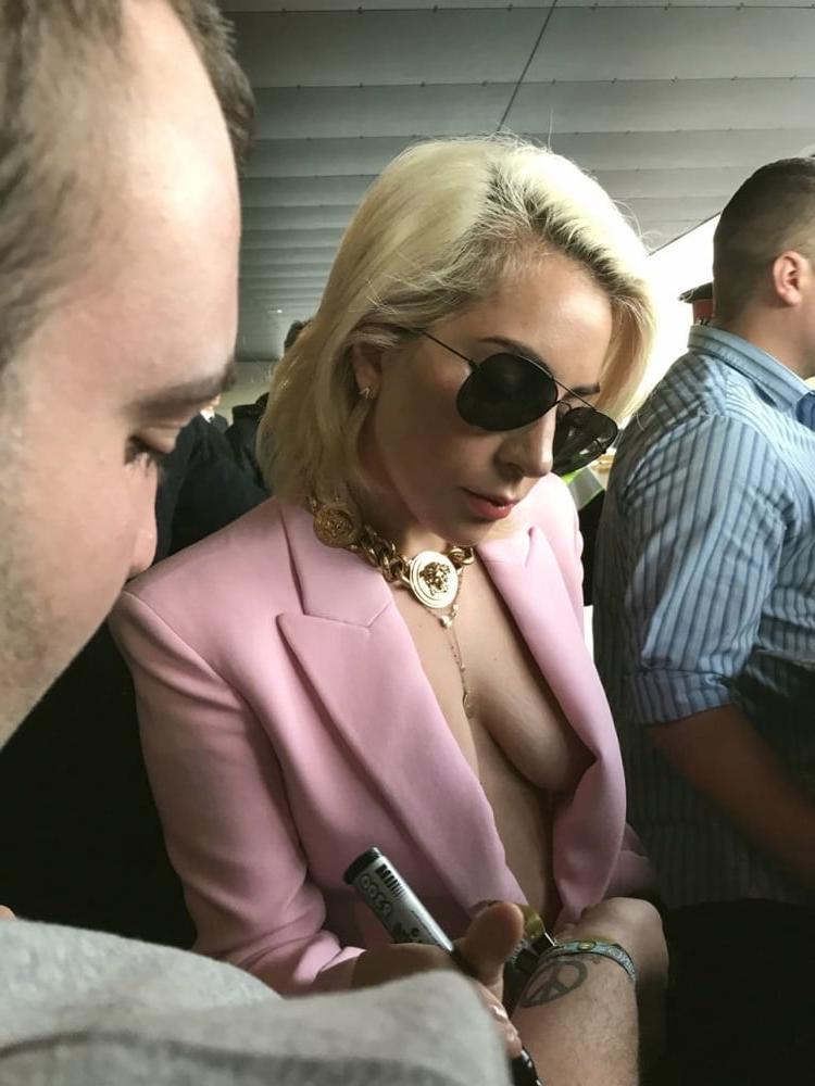 24P Lady gaga nude 2
