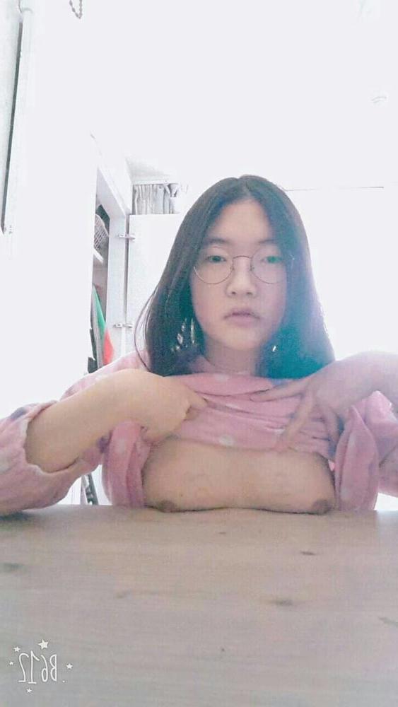 18P Korean Amateur-26