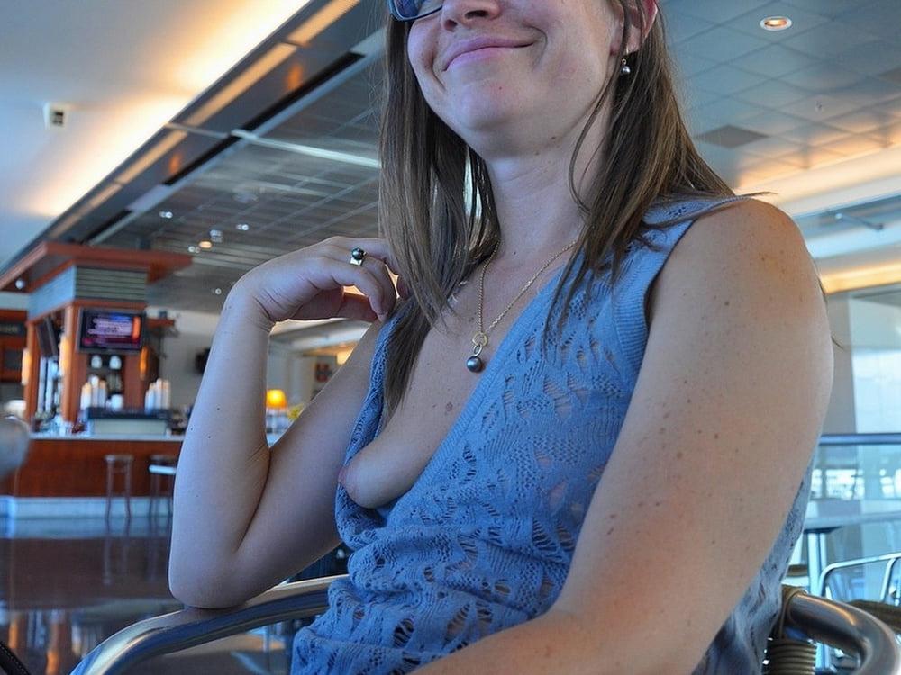 25P Cleavage Downblouse  &amp; Nipple Peeks Collection Vol. 54