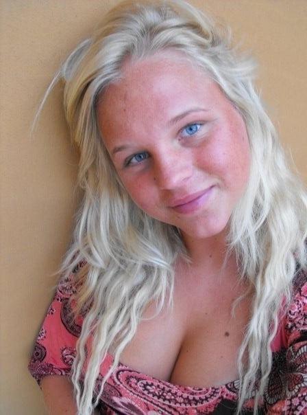 25P Cleavage Downblouse  &amp; Nipple Peeks Collection Vol. 19
