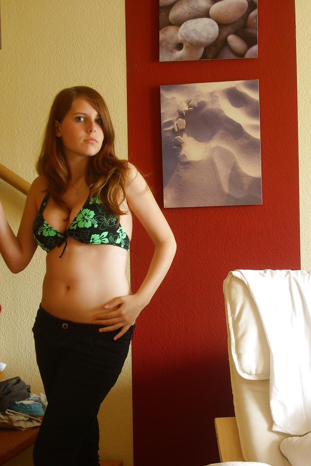 22P Sexy Classy Teen