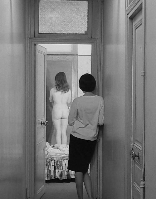 25P Reading or waiting B&W