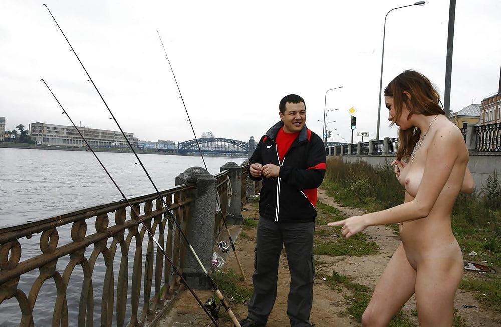 25P Ban the use of clothing for women in public places 2
