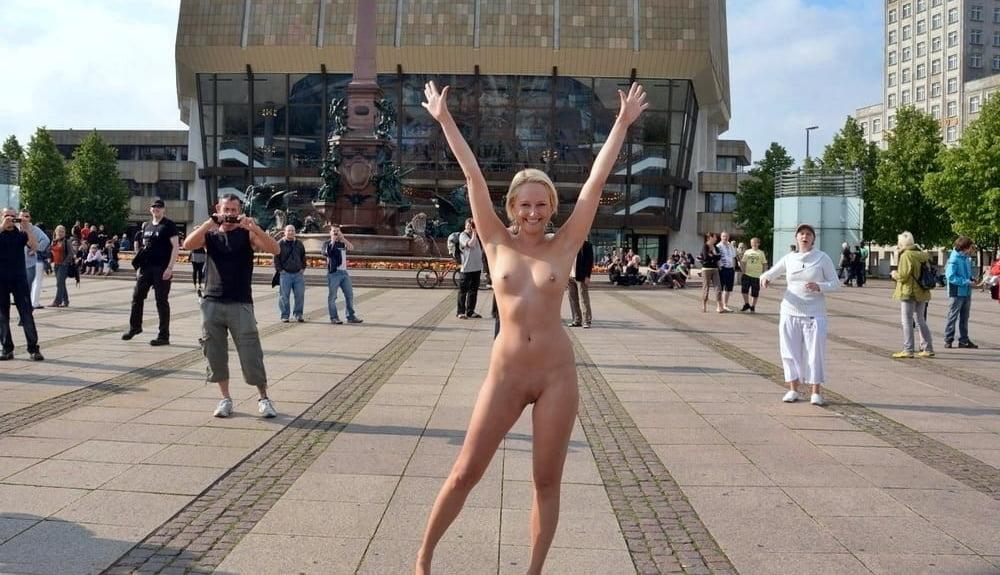 25P Nude and Horny in Public - Session 5