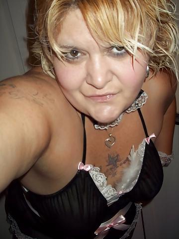 25P Naughty milf  pics