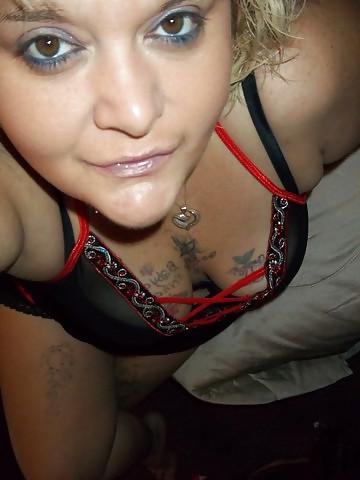 25P Naughty milf  pics