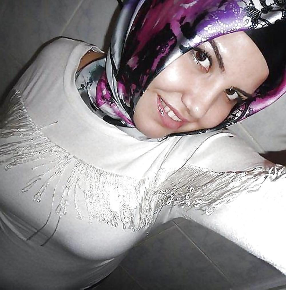 14P Sexy turkish and arab girls