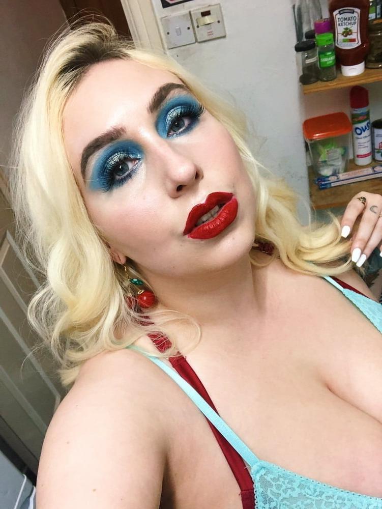 25P Fetish Makeup 3