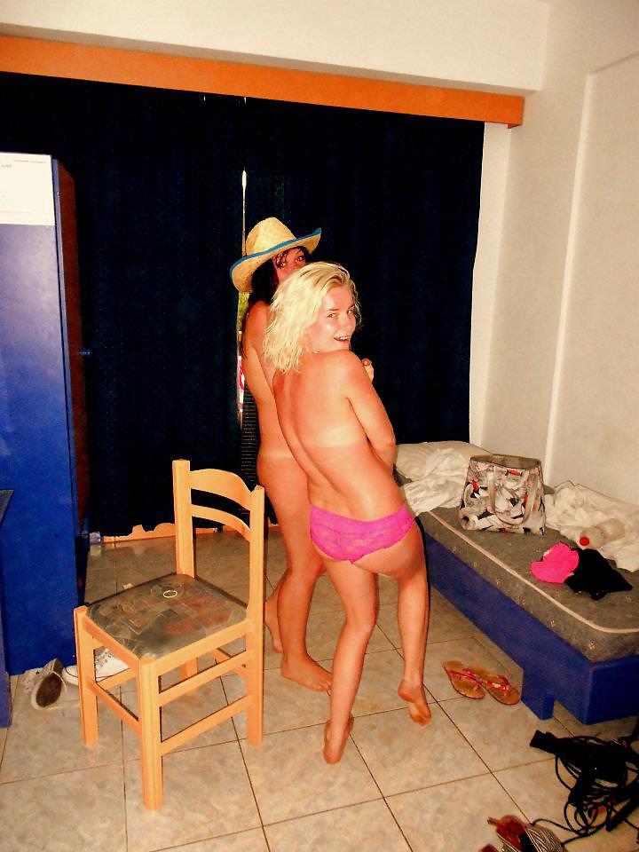 25P British Sluts Again!!
