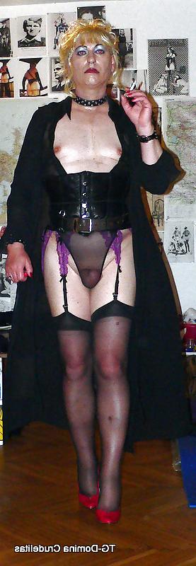 25P Transvestite Domina Madame Crudelitas