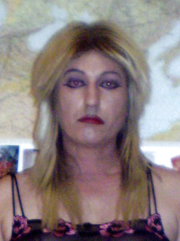 25P Transvestite Domina Madame Crudelitas