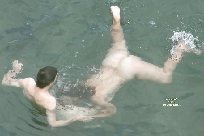 10P Underwater sex