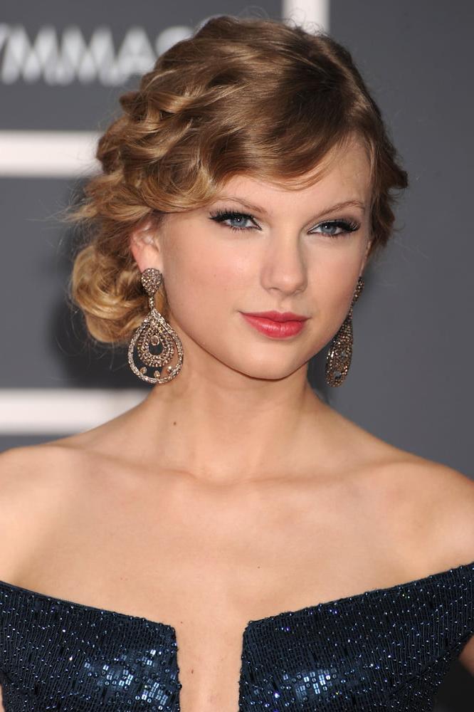 24P Gorgeous Taylor - 2010