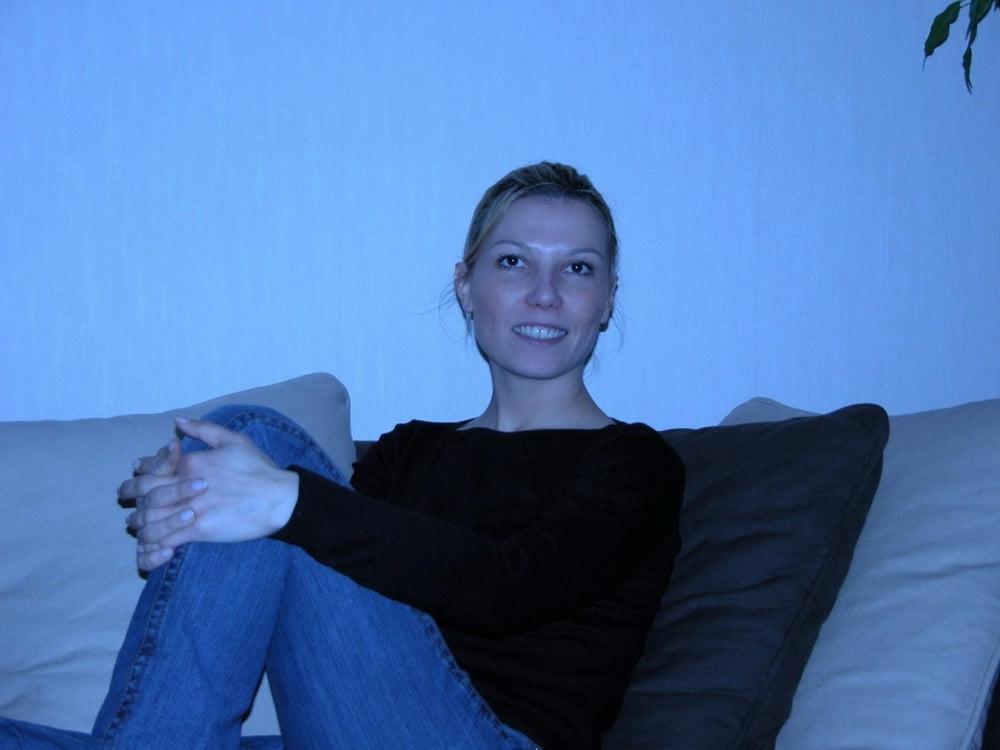25P Naughty Lady 043 Denise