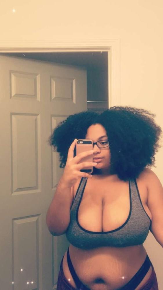 16P Bbw mix 709 (Nerdy look)