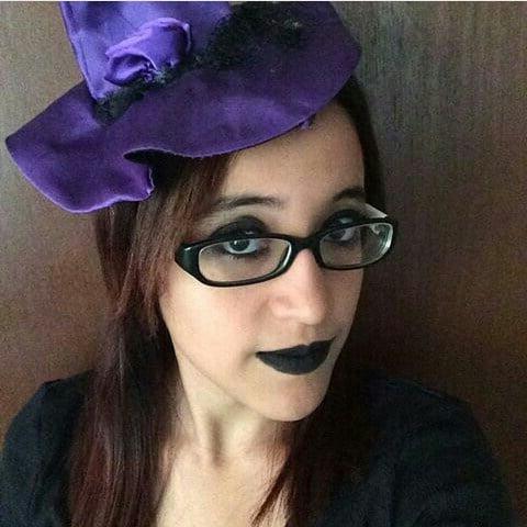 15P Nerdy Slut