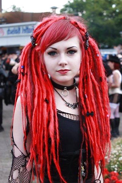 22P Gothic Beauty