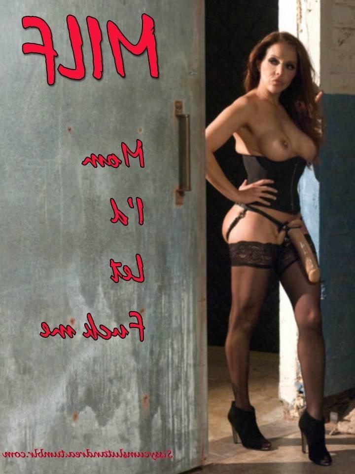 25P Femdom strapon 5