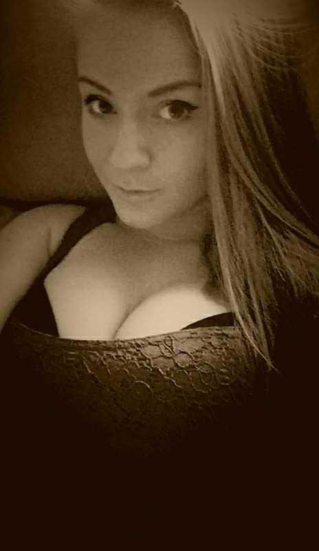 25P CLEAVAGE VALLY   GIVE WAY
