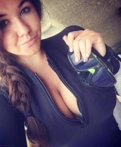 25P CLEAVAGE VALLY   GIVE WAY