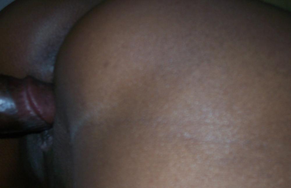 25P BLACK WOMAN MATURE FUCK AND CUM ON PUSSY