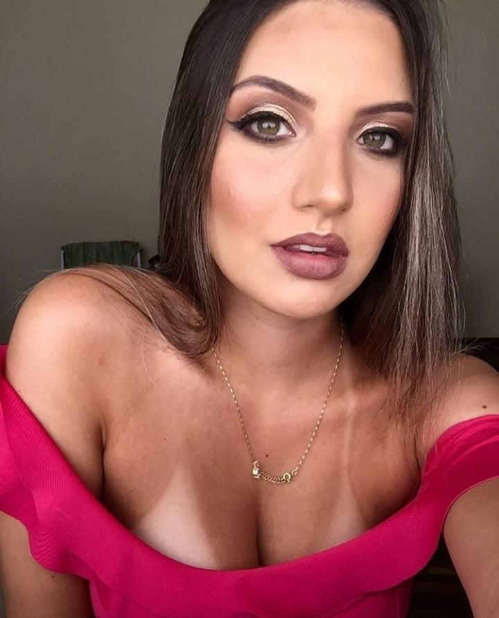 25P Makeup fetish 65
