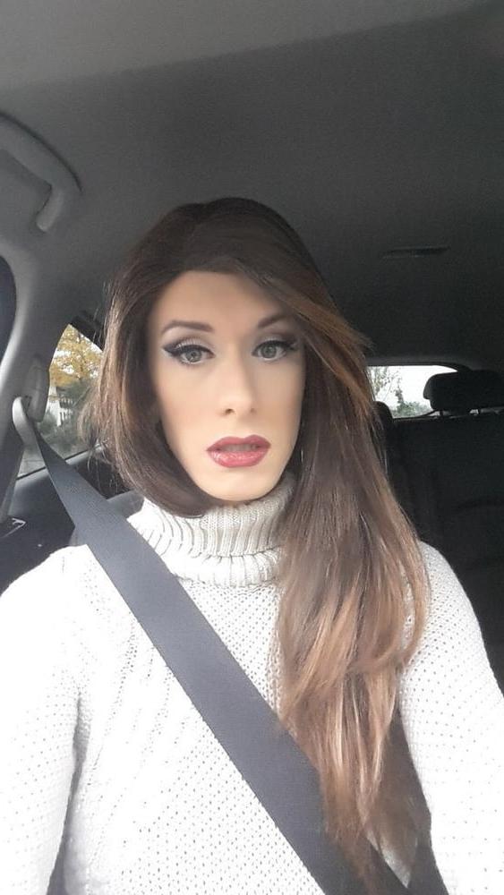 25P Makeup fetish 65