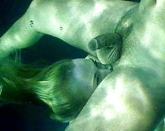 5P Underwater porn