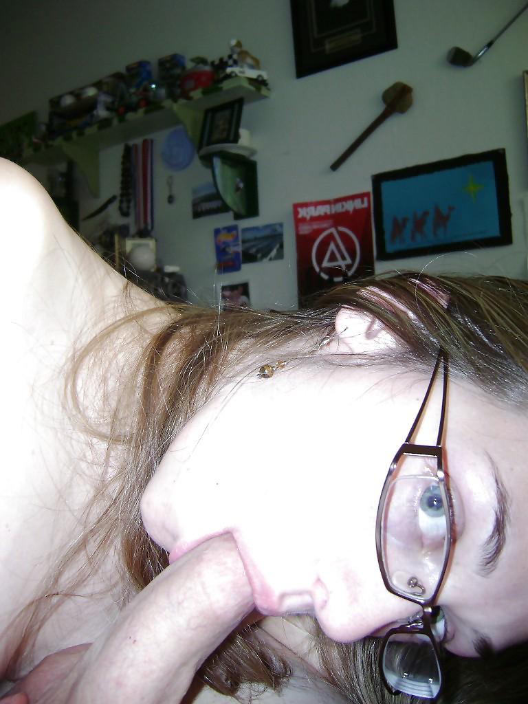 25P Young Amater Nerdy Girlfriend