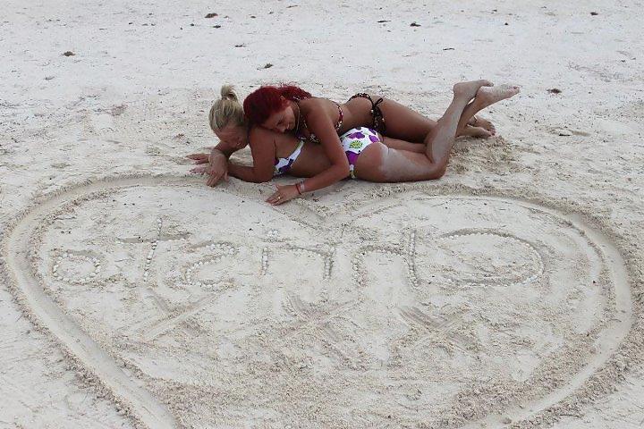 25P Gorgeous Kristina and her hot mum