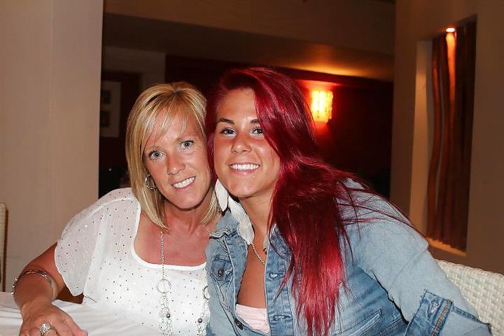 25P Gorgeous Kristina and her hot mum