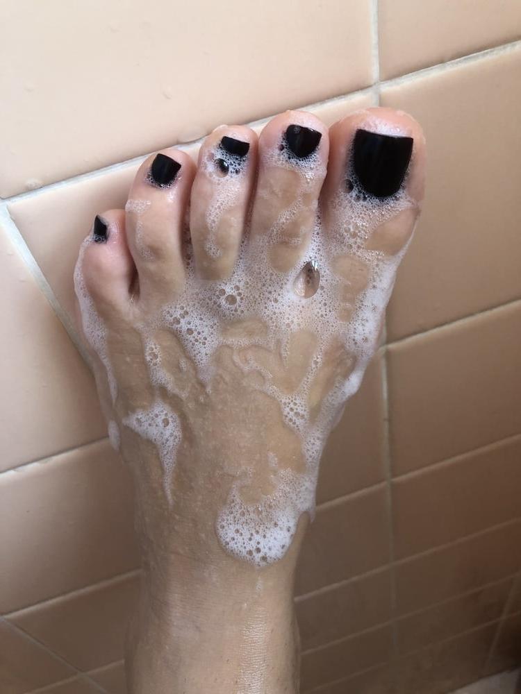 10P Foot Fetish