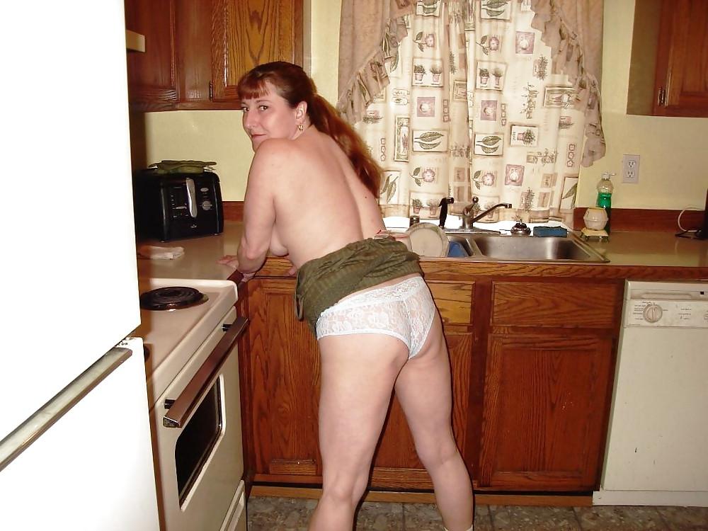 11P Hot in the Kitchen