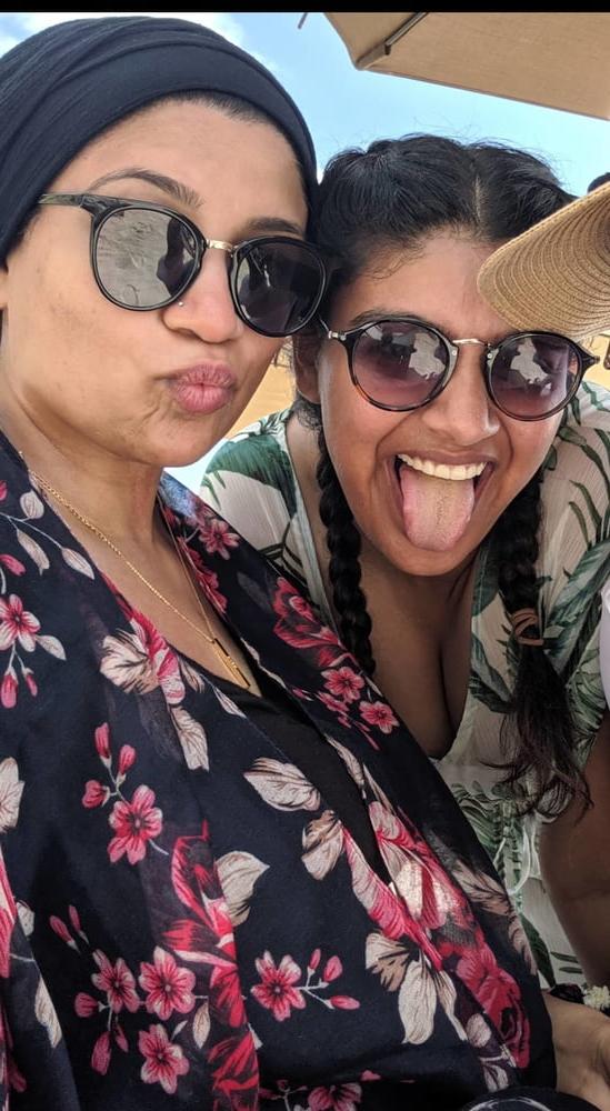 7P Desi Indian Paki Cleavage Part 9