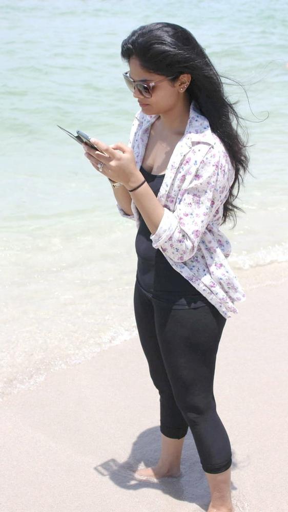 7P Desi Indian Paki Cleavage Part 9