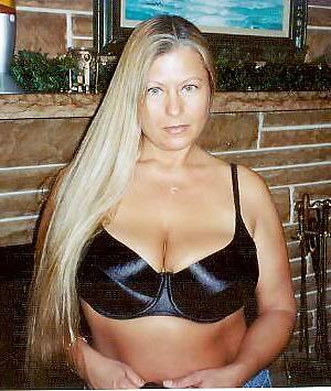 25P Blonde Hair BigBoob Wife
