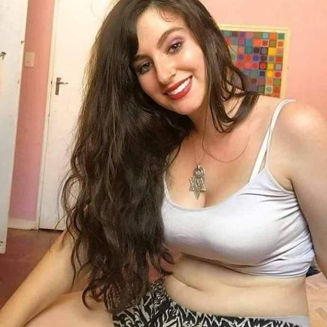 24P Gorgeous Woman#2