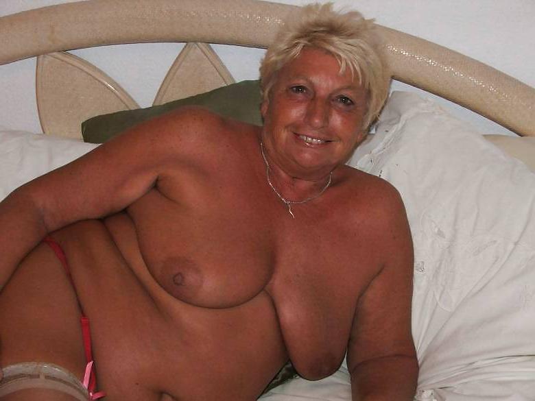 21P Granny White Hair