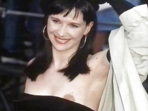 25P Beautiful Celebs Nipple Slip by TROC