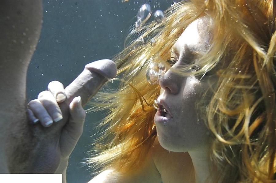 25P Underwater fun