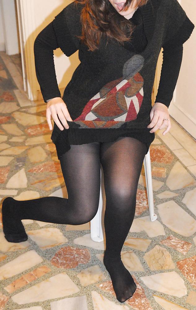 9P Turkish slut legs